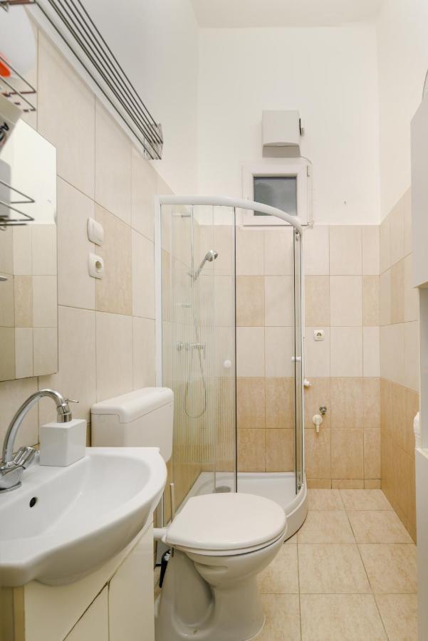 Two Separate Rooms Apartment In City Center, Party District Βουδαπέστη Εξωτερικό φωτογραφία